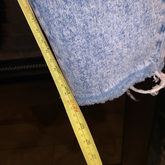 FRAME Le High Skinny Crop Acid Wash Cutoff Distressed Jeans Size 25 Used - Picture 5 of 6